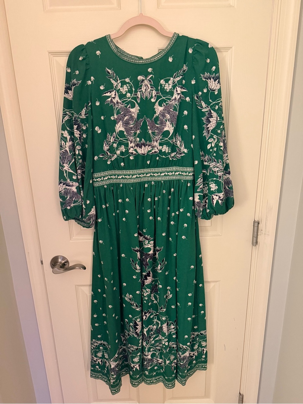 Max Studio Green Floral Long Sleeve Midi Dress